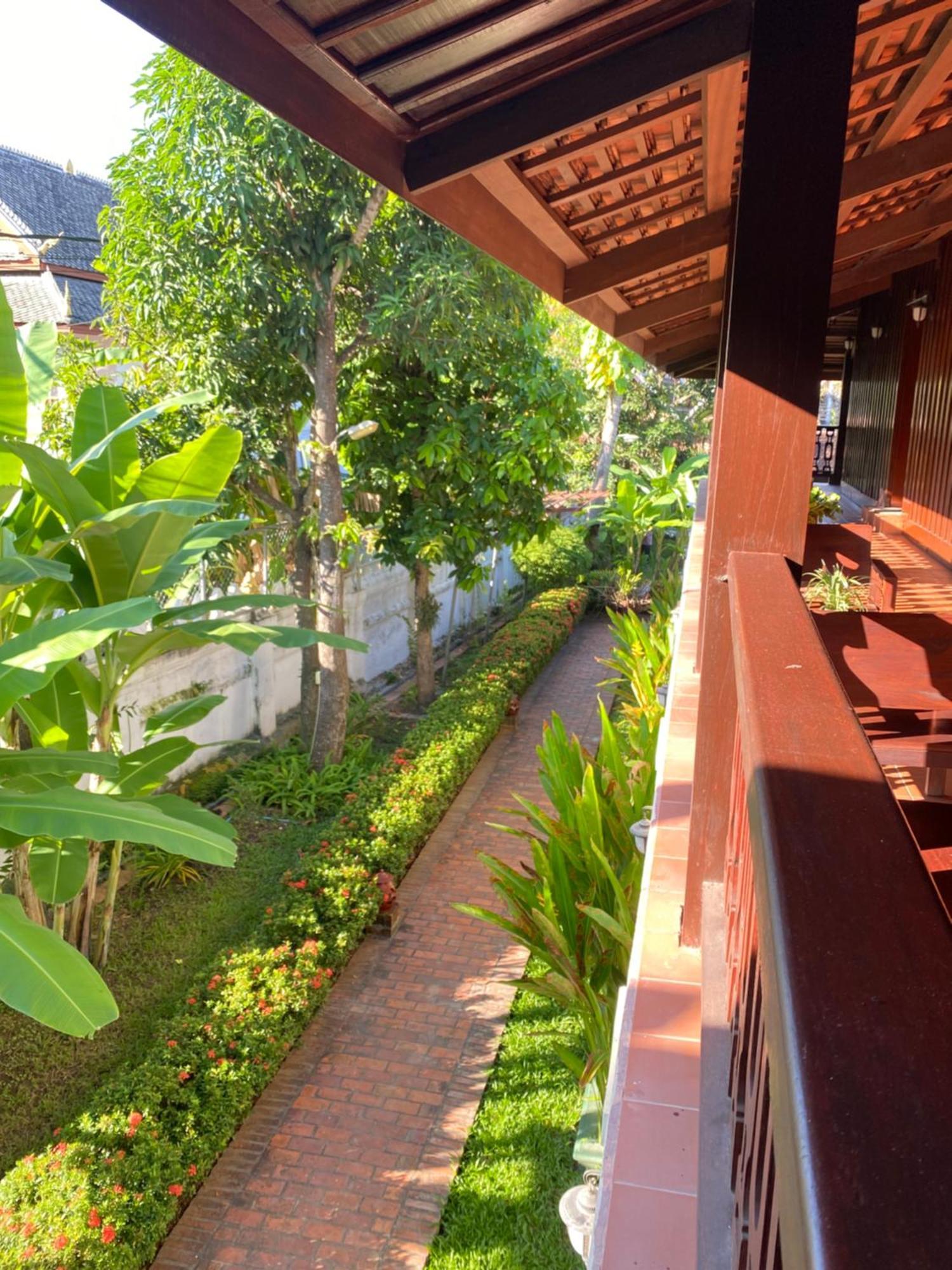 Luang Prabang Residence & Travel Luaran gambar